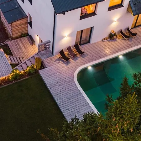 Szafran ヴィラ コルビエルフ